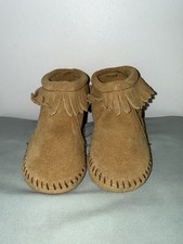 Minnetonka Infant Toddler Brown Suede Botties Shoes Moccasins Size 5