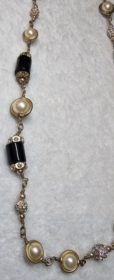 Collar Estación J.Crew 27" Largo Mezcla Perlas Pavé Resina Negra De Colección Latón Foto 2 de 4