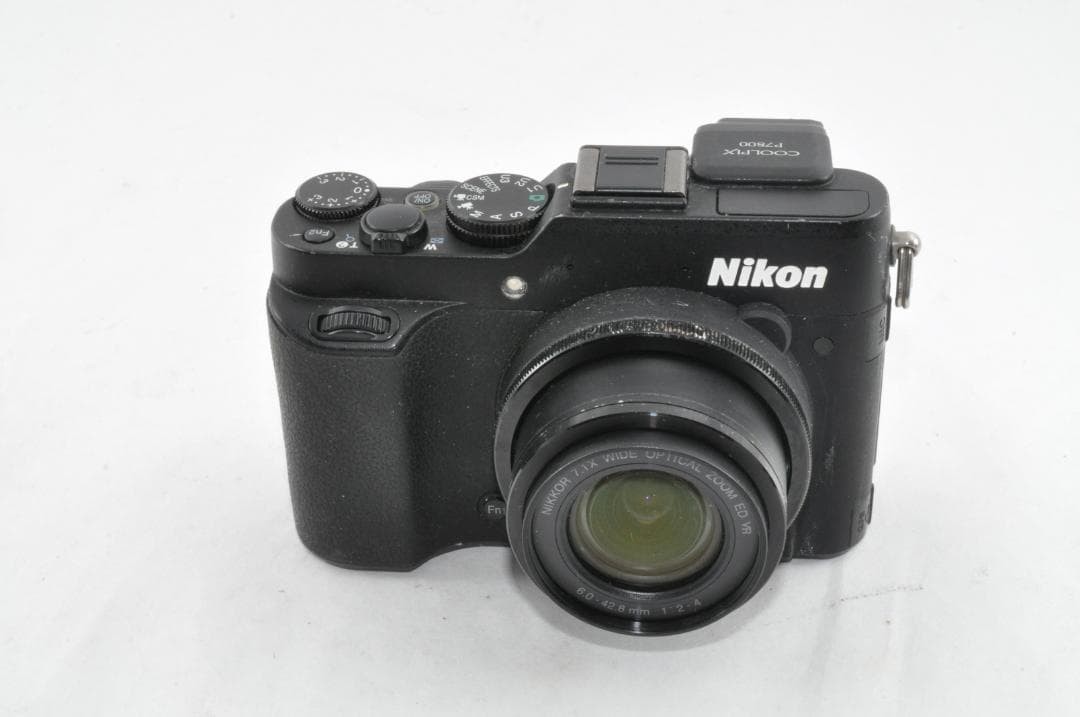 Nikon COOLPIX P7800 12.2MP Digital Camera - Black for sale online