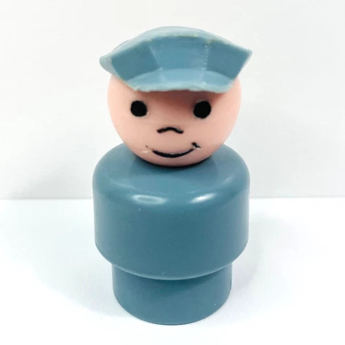 Vtg Fisher-Price Little People Play Family Village #997 Mail Truck #127 Mailman