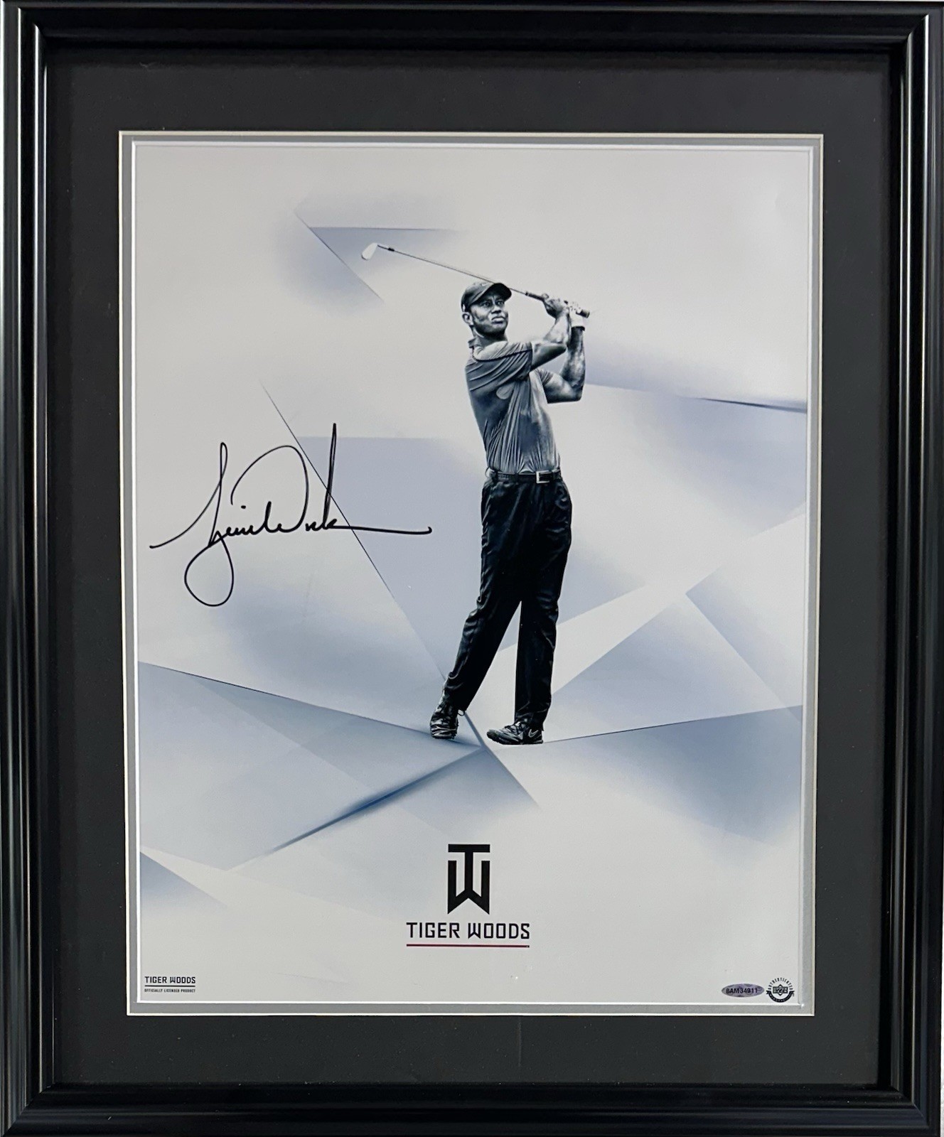 Tiger Woods Autographed Signed 16x20 Framed Clarity Chrome Photo Golf Mint UDA COA 
