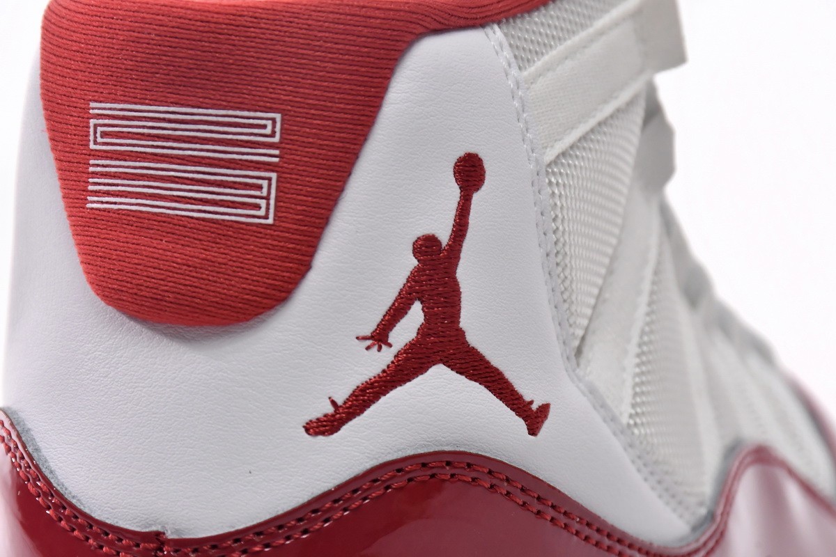 NIKE AIR JORDAN 11 HIカット Air Jordan 11 Retro Low “72 10” Black/Gym Red-White-Sail