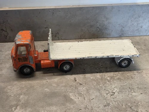 1:43 Vintage DINKY TOYS #915 AEC Truck with Flat Trailer Die-Cast