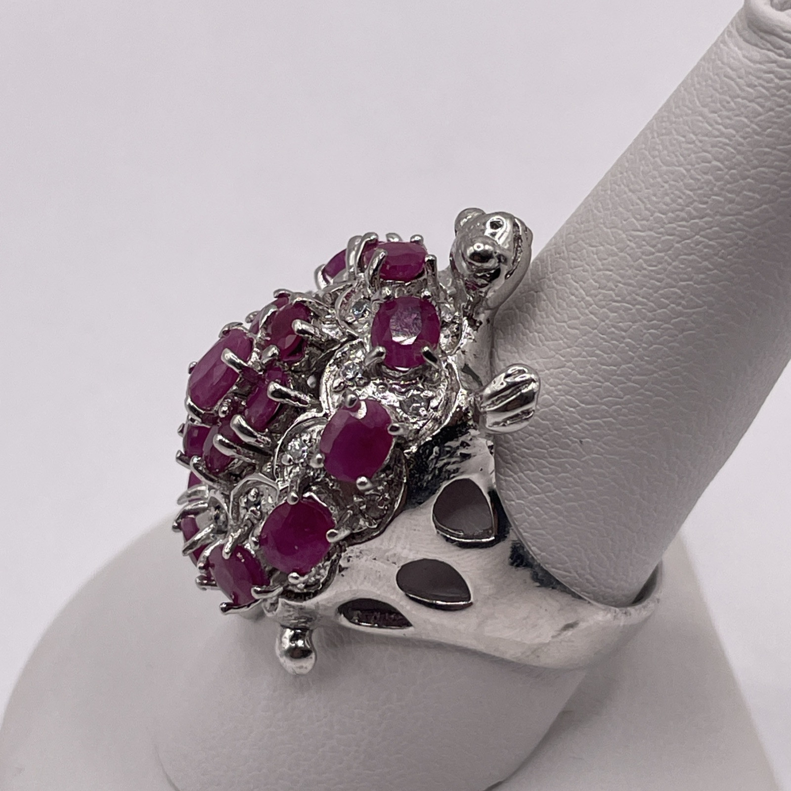 Sterling Silver Turtle Design Ruby Cluster Set Ri… - image 4