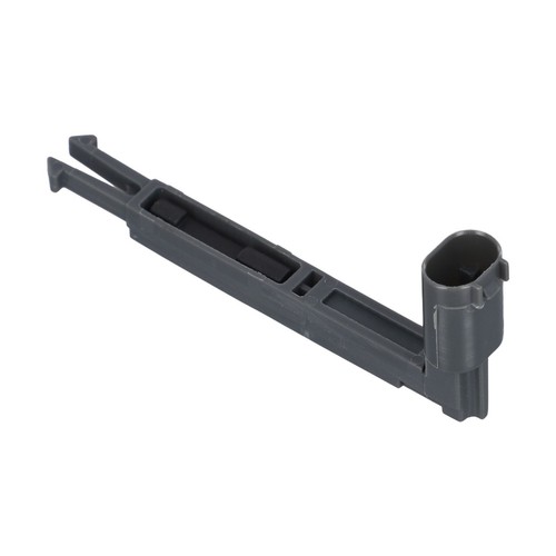 Efficiently Replace Your SUV's Brake Level Sensor with Part No 68102030AB - Picture 12 of 23