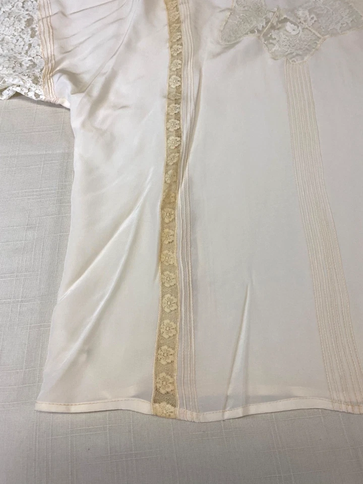 Blusa Top Vintage Henri Bendel Seda Encaje Inglaterra 100% Seda Marfil Talla Única Foto 3 de 4