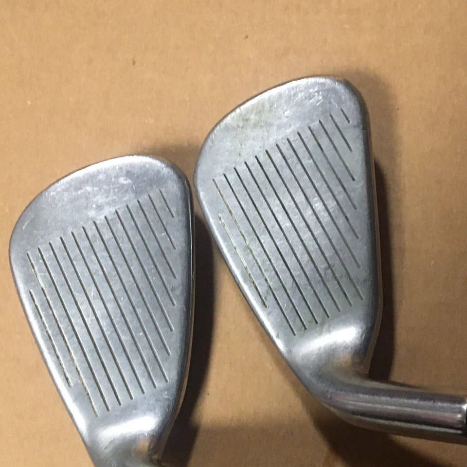 Callaway RAZR X 5, 6, 7, 8 Irons Graphite Regular - Image 3 of 4