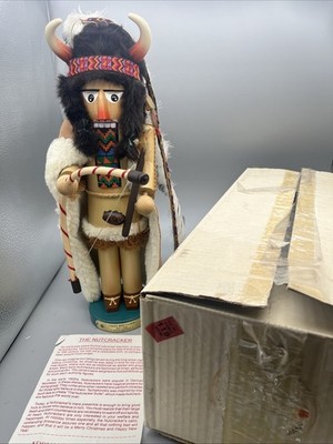Steinbach Wooden Nutcracker 17  Chief Red Cloud  Native American Box Headdress