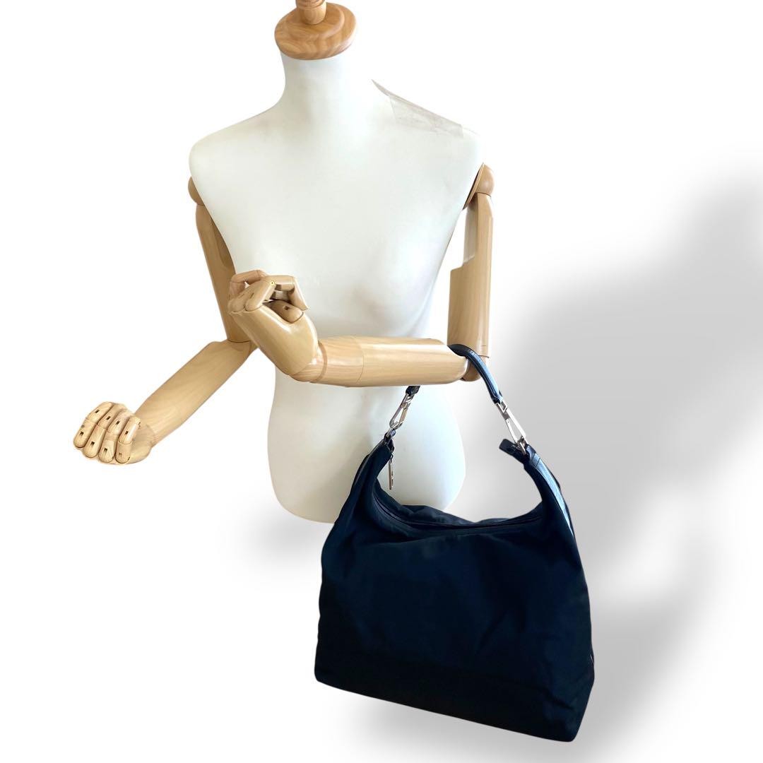 Gucci Nylon One Shoulder Bag Black Y2K Vintage Designer