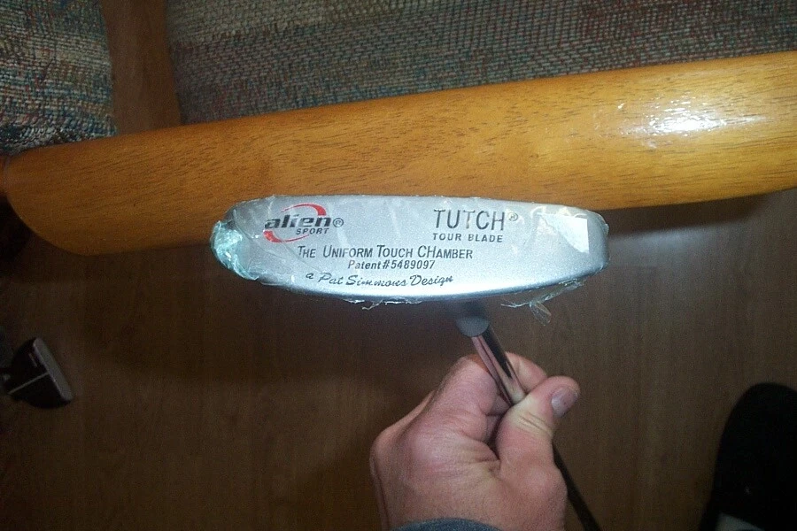 BRAND NEW Alien by Pat Simmons Tutch Tour Blade putter 35 inch Mens RH  - Image 2 of 4
