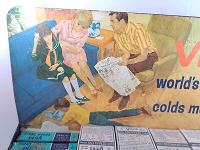 ヴィンテージ VICK ストアディスプレイ Vintage Metal Advertising Vicks Store Display, Old Stock Boxes