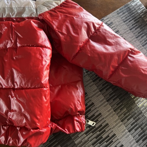 Levi's Waterproof Retro Style Red Hooded Puffer Coat 4T (3-4yr). - Picture 12 of 14