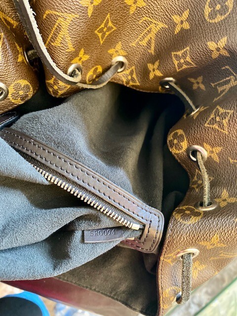 Authentic Louis Vuitton Christopher Macassar Limi… - image 4