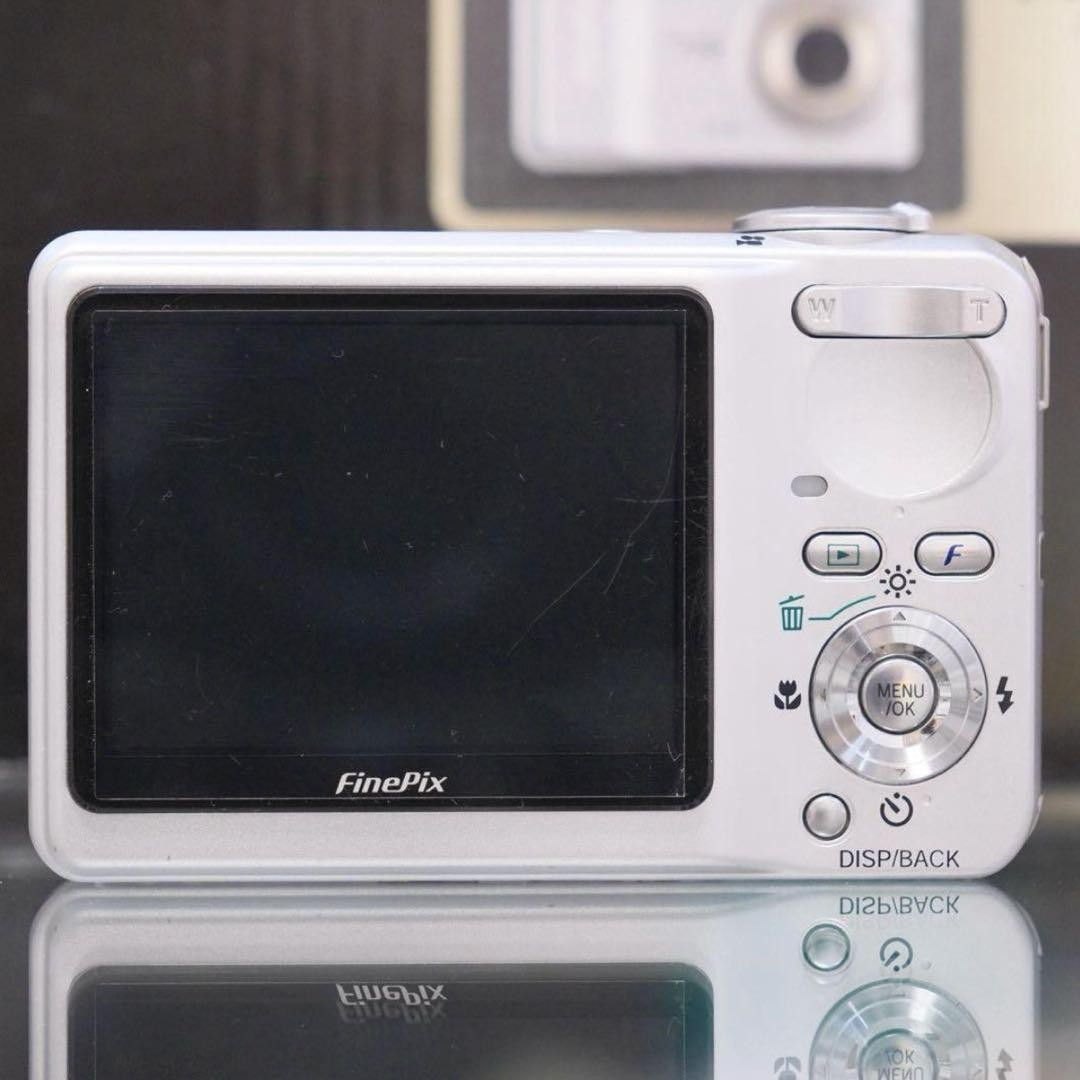 動作品 平成レトロ CCD FUJIFILM FinePix F460 元箱付き