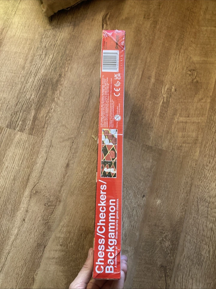 Pressman Chess/Checkers/Backgammon Board Game Brand New - Image 2 of 3