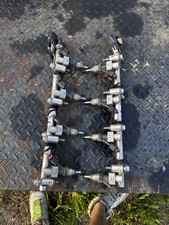 Chevrolet V8 Injector Set With Rails Used Oem 60k On Miles Chevrolet V8 Injector Set With Rails Used Oem 60k On Miles