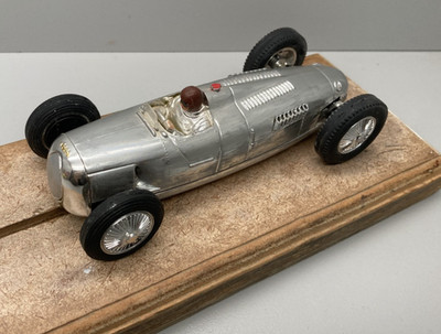 Pink.Kar AutoUnion Type C  1/32 slot car custom realistic metal look