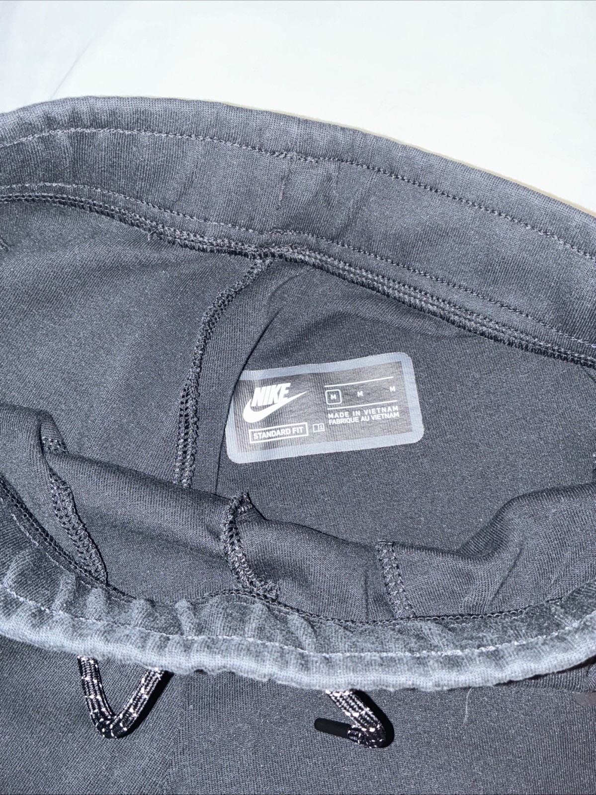 Picture 4 of 5