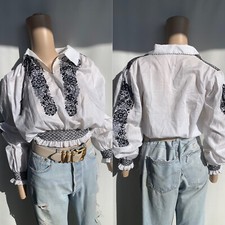 Vintage 70s Embroidered Cotton Peasant Top