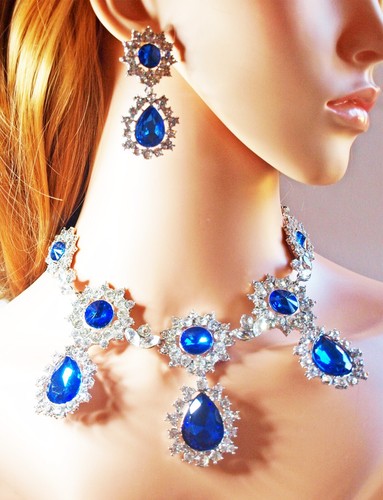 Fabulous Regal Style Necklace and Earrings Set - Picture 28 of 31