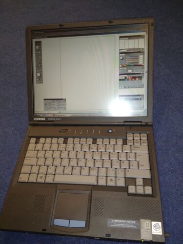 Compaq Armada E550 Pentium MMX 130MB Ram 12GB HDD 12.5 "screen + software - Picture 1 of 12