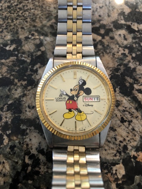 mens seiko mickey mouse watch