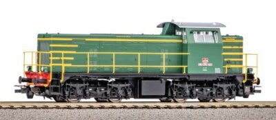 Piko Expert 52448 D141 1023 Livrea grün gelbe Streifen, gelbe Handläufe DCC
