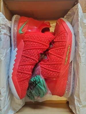 lebron 18 xmas