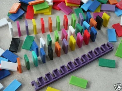 1100 Dominosteine, 5 Farben , Geschenk/Spiel