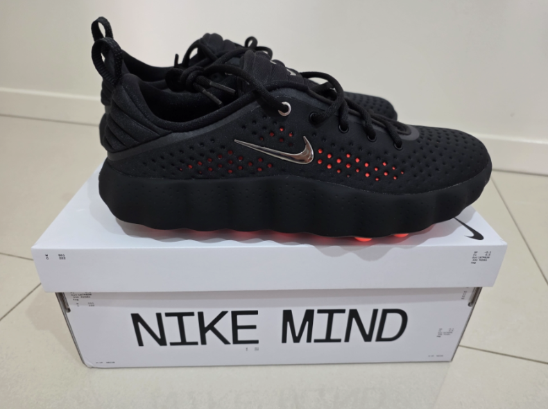 Nike Mind 002 Men Shoes Black Chrome Hyper Crimson HQ4308-001 US 9
