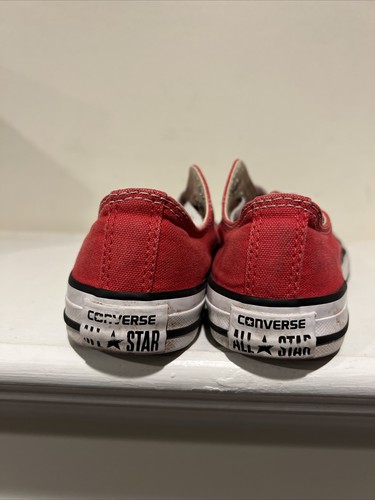 Converse Red Chuck Taylor All Star Youth Size 1 Low Top 3J236 Kids Pre-Owned - Picture 4 of 5