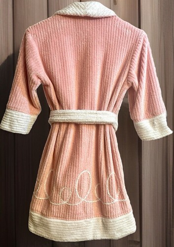 American Girl Emily Chenille Pink White Robe Bathrobe For Girl Size XS Youth - Picture 3 of 11
