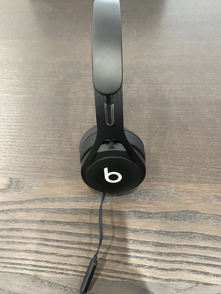 Beats by Dr. Dre Beats EP Auriculares Supraaurales - Negros, foto 2 de 5