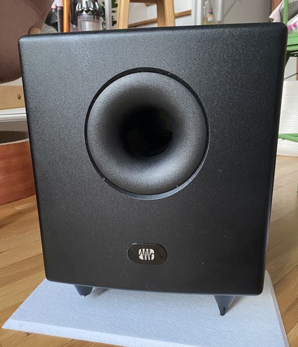 PreSonus Temblor T8 8" Powered Studio Subwoofer | NOT WORKING - Picture 2 of 9