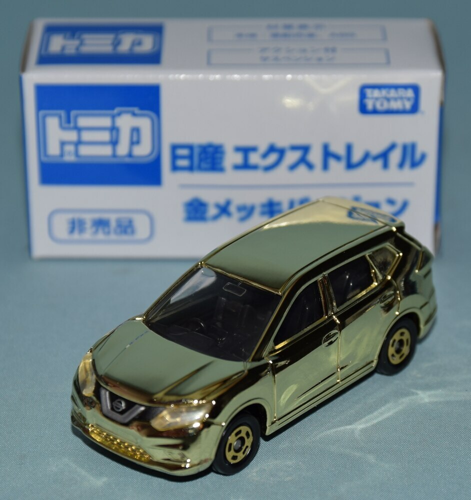tomica nissan x trail