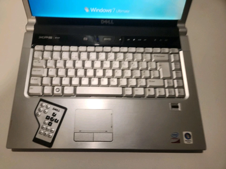 DELL XPS M1530 CLASSIC LAPTOP CORE 2 DUO T5450 3GB RAM 160GB HDD WINDOWS 7  - Image 2 of 4