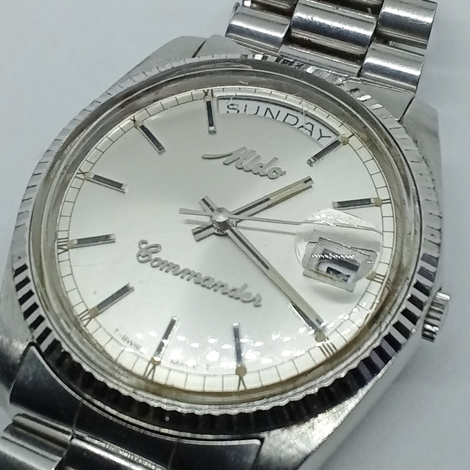 MIDO  Commander Model 8223 Automatic&hand winding… - image 7