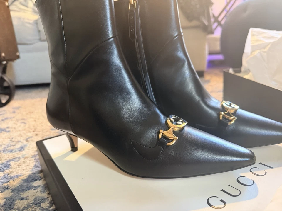 古驰 Zumi 靴子,尺寸 37.5,从未穿过! 正品带盒 — 第 2/4 张图片