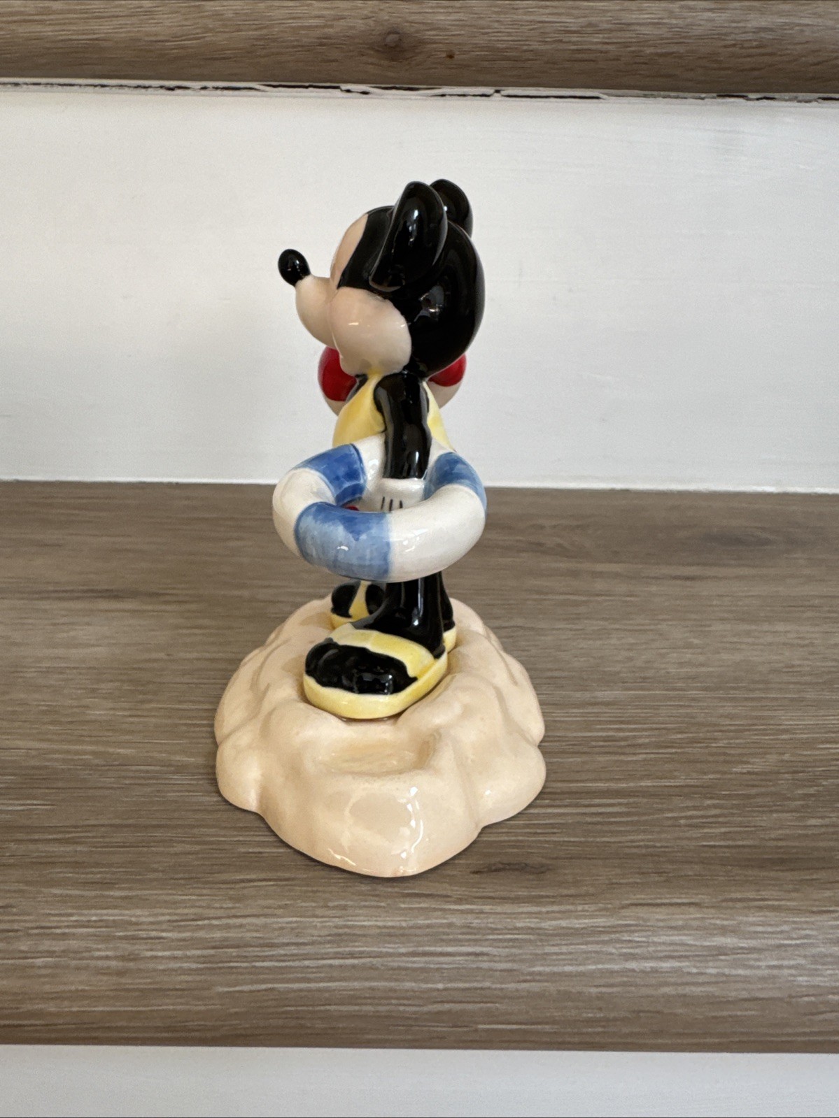 Picture 4 of 6