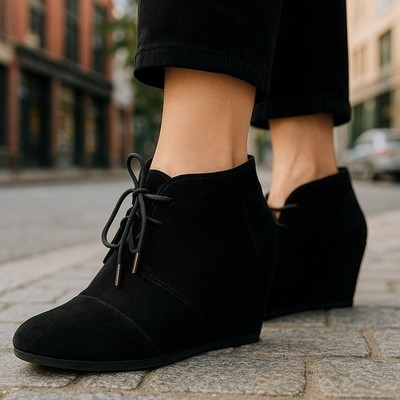 Toms Womens Size W Black Suede Desert Lace Up Wedge Ankle