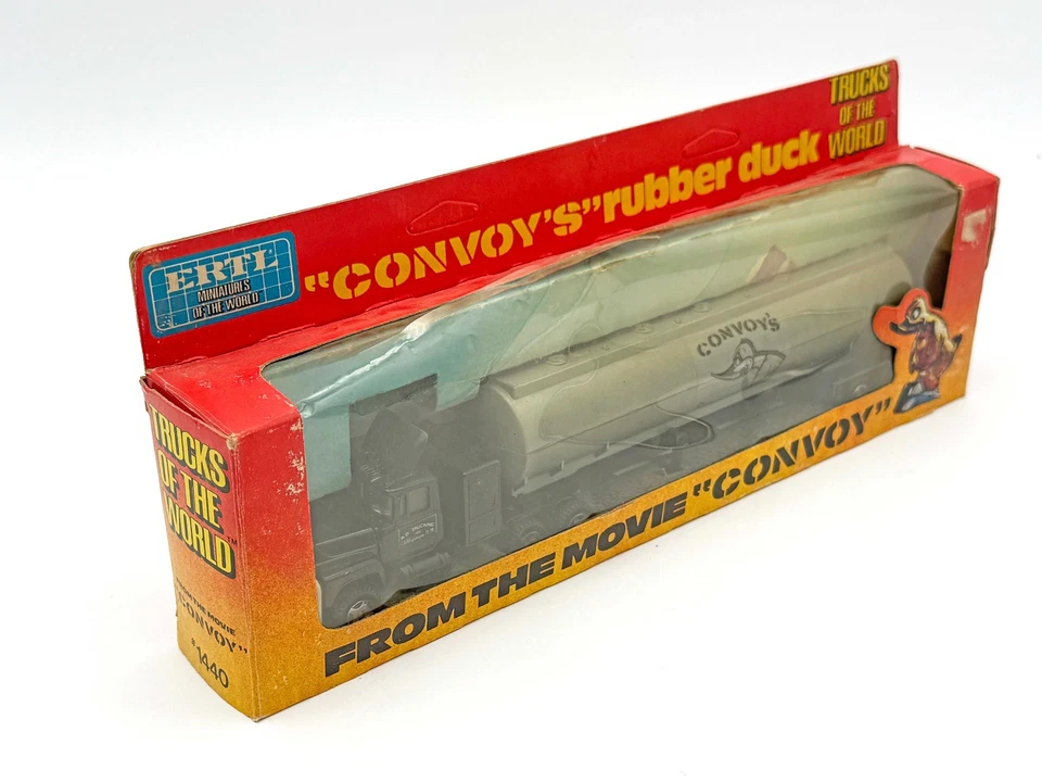 1/64 Trucks of the World Convoy Rubber Duck Mack R w/ Tanker - Image 2 of 3