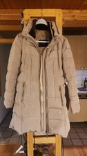 ZARA BASIC – Damen Winter Daunenmantel (Größe 36) – Beige  150.00 Euros