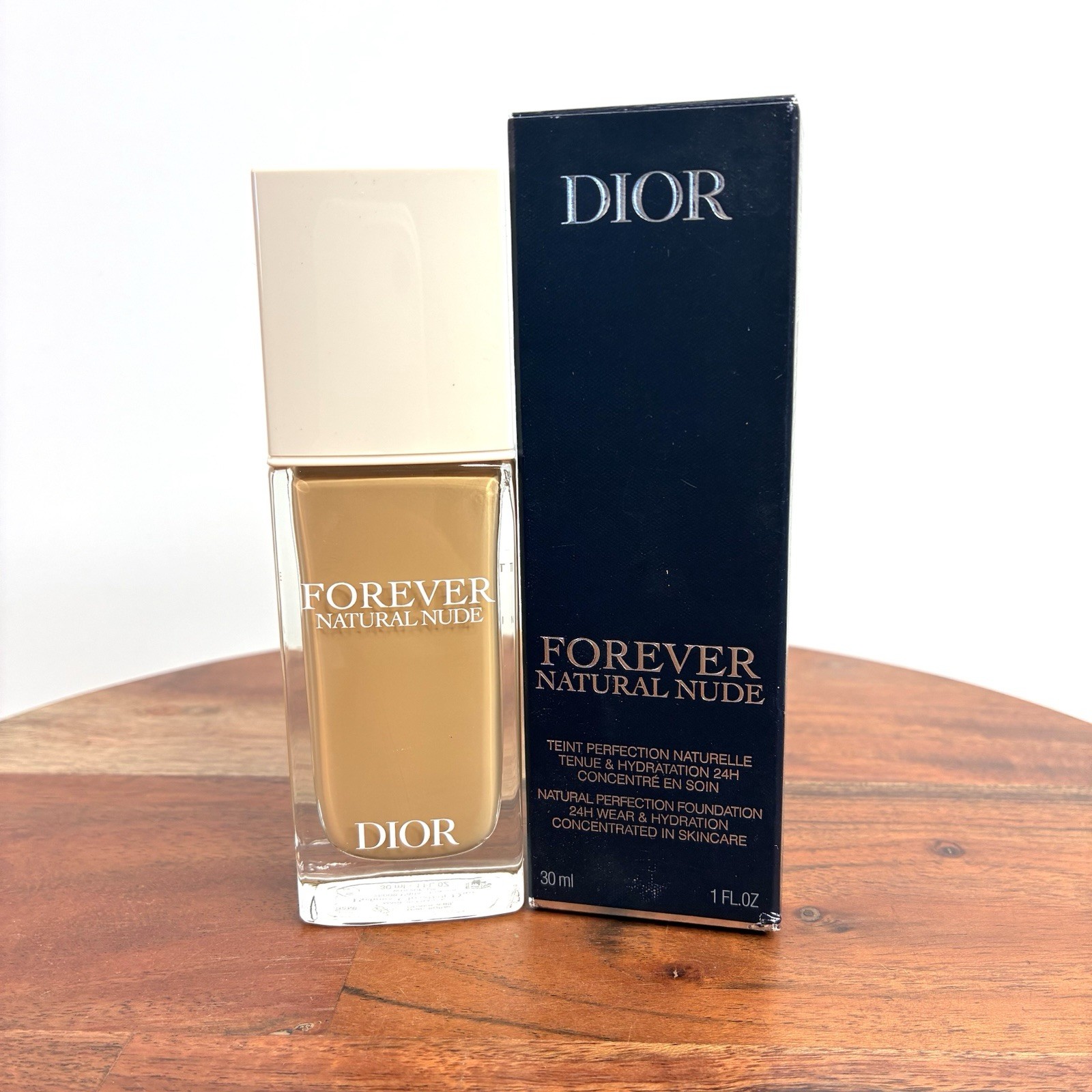 DIOR FOREVER Natural Nude 24H Hydrating Foundation in 4WO 1oz 30ml New-image