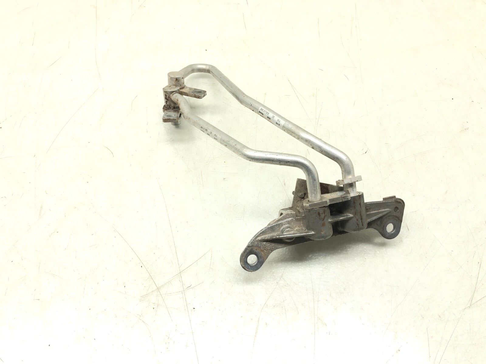 2014-2018 BENTLEY FLYING SPUR 4.0L V8 OIL COOLER TEMPERATURE VALVE W/ LINES OEM