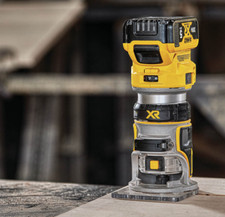 Brand New DEWALT DCW600B 20V MAX XR Brushless Cordless Compact Router -Tool Only
