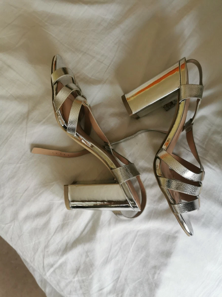 Ladies Silver Strappy Open Toe Formal Silver Shoes Size 6