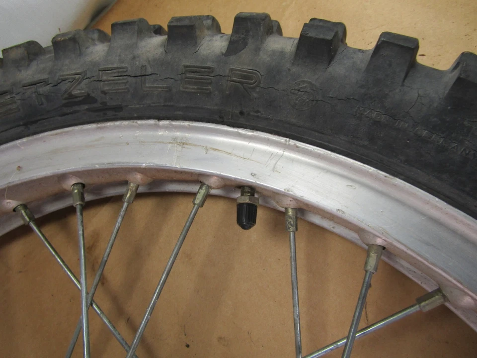 Yamaha XT500 XT 500 TT500 TT 500 21" x 3.25 Front Wheel p/n 1E6🔥Metzeler Tire🔥 - Image 4 of 4