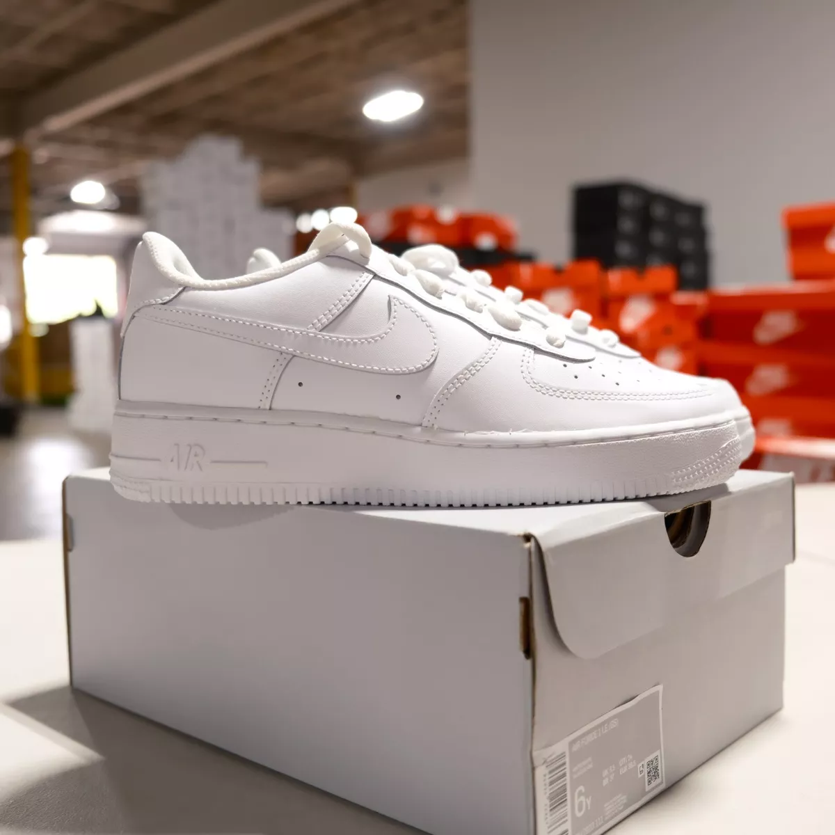 Nike Air Force 1 Le GS 'Triple White