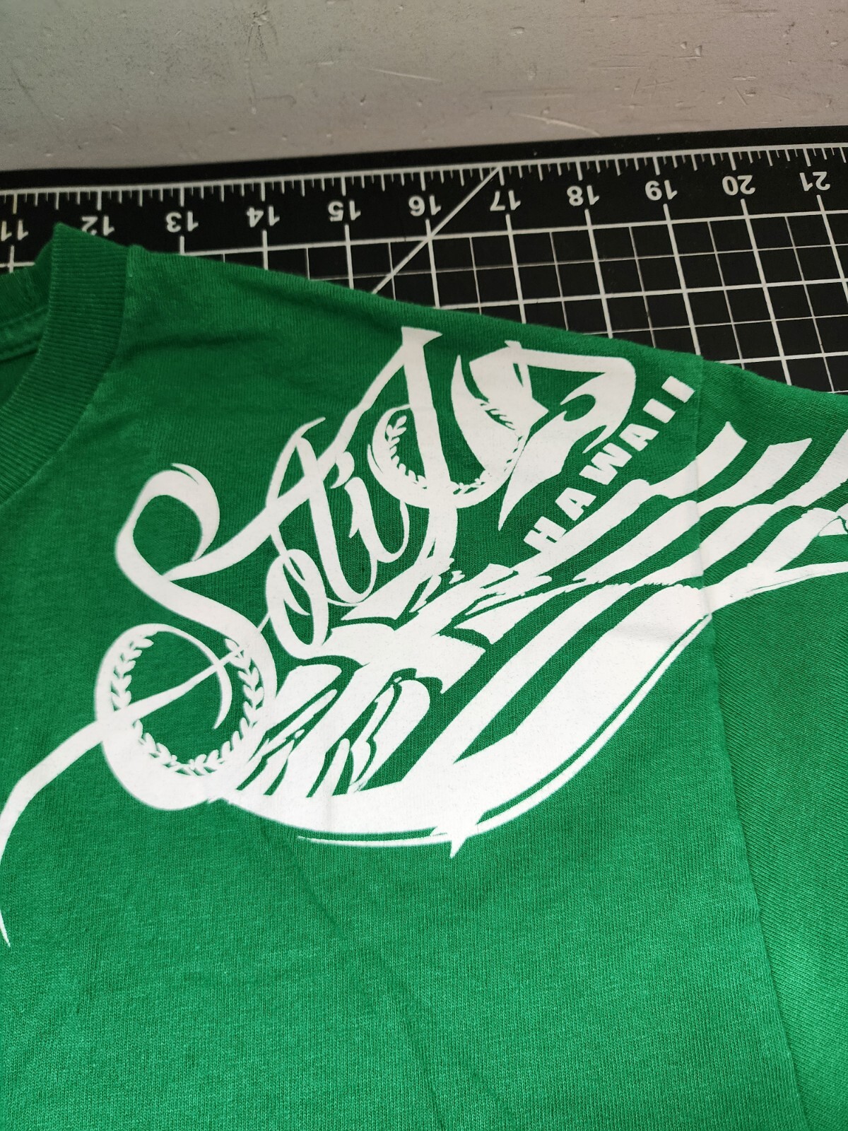 SOLID Hawaii Green tshirt King Kamehameha Graphic print Men's Size