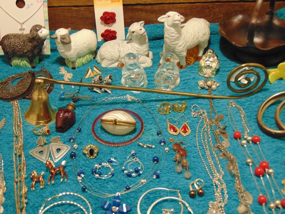 Jewelry lot Vintage To Now, Storage Locker Finds, Estate sale Finds eBay